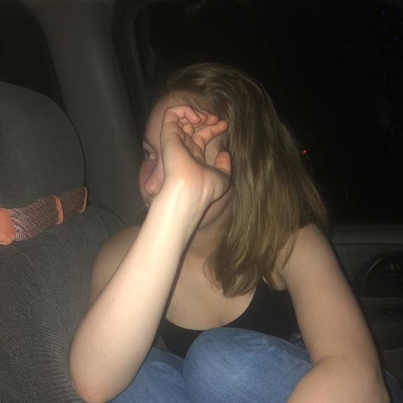 Meet your Posher, Emma - Picture 1 of 1